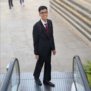 Meet your Posher, Michael